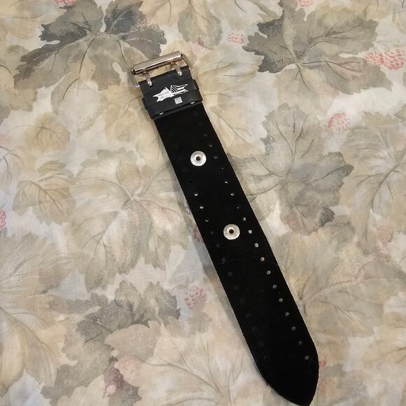 Beyond America Men's Black Leather Scarface Watch - Picture 4 of 4